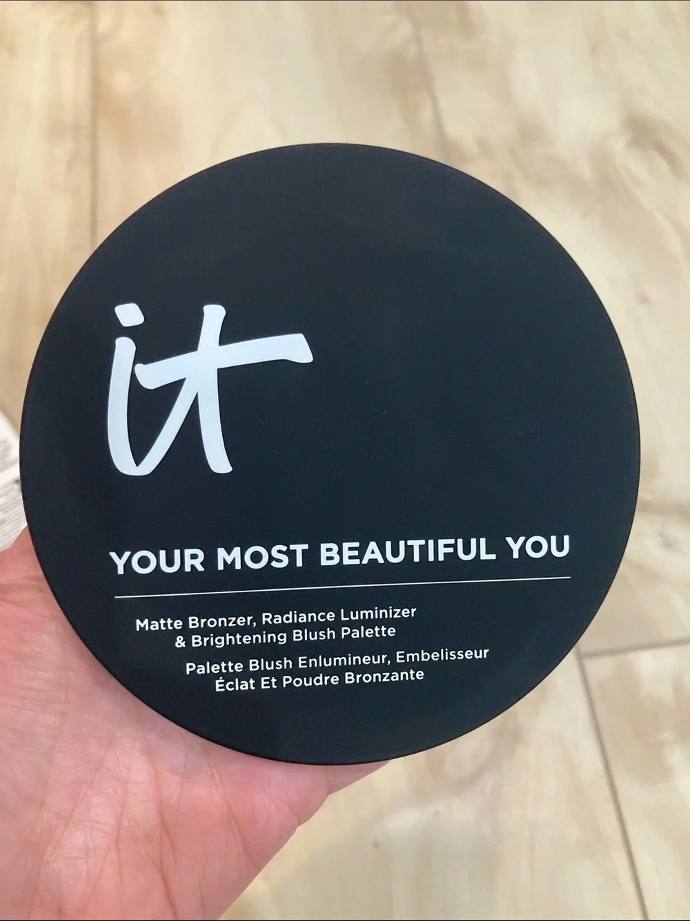 it cosmetics nwt never